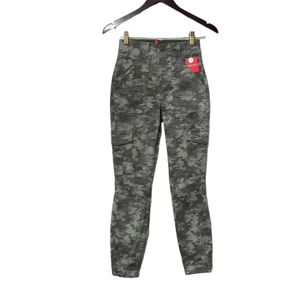 NWT SPANX Camo Cargo Skinny Jeans Jeggings - Picture 4 of 9